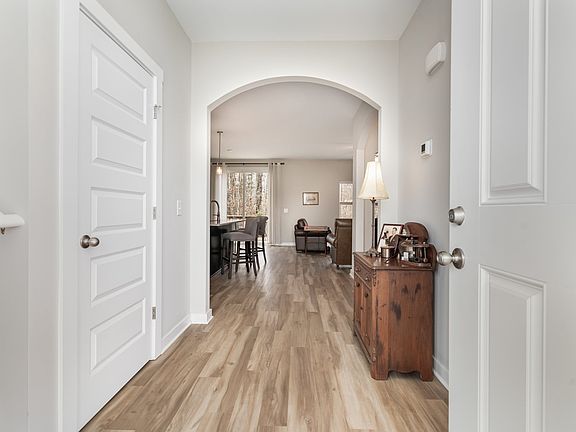 5th image of 2074 Morgan Ct