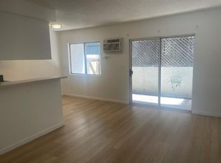 1721 Scott Rd APT B, Burbank, CA 91504