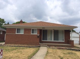 8555 Winston Ln, Dearborn Heights, MI 48127