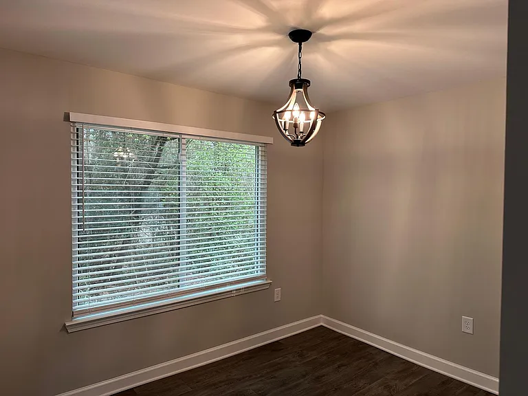 1033 Seasons Pkwy #1033 — Photo 8