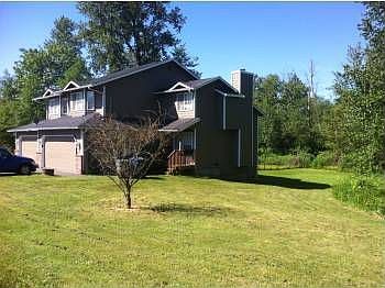 1st image of 2322B 99th Ave NE