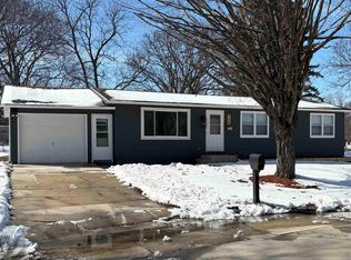 702 S Harrison Ave, Mason City, IA 50401
