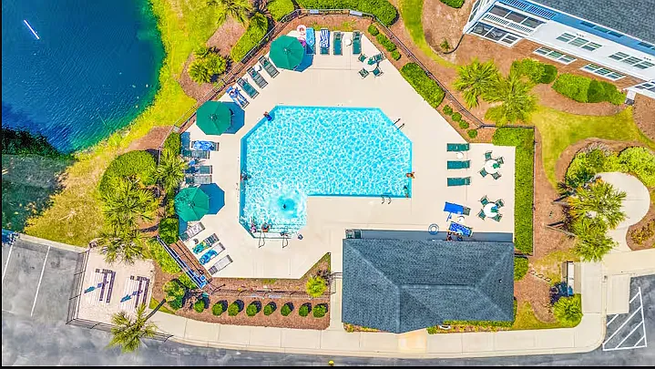 The Wedgewood community pool is just steps from your front door. What a way to spend the afternoon by taking a quick dip before dinner!