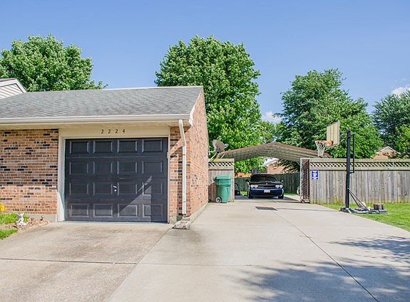 3rd image of 2224 Yewells Lndg N