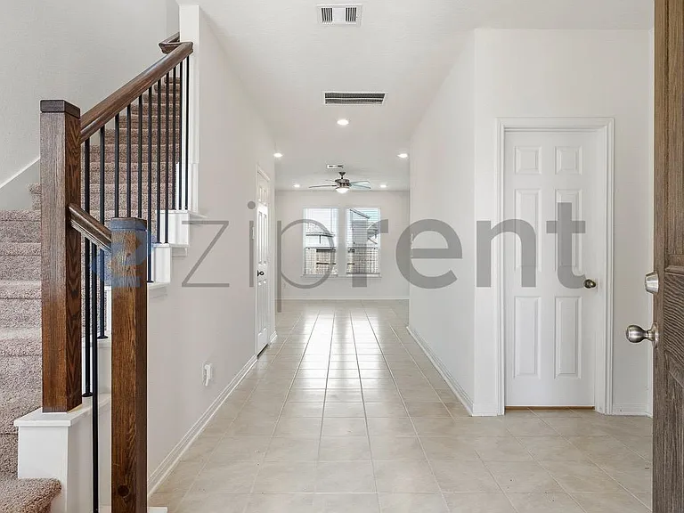 2845 Shimmer Edge Dr — Photo 4