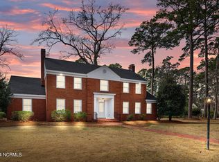 615 Bank St, Washington, NC 27889