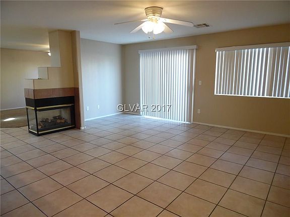 4th image of 9520 Country Wine Ct