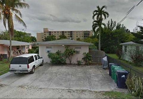 1st image of 2510 NE 181st St