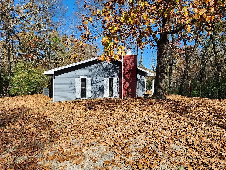 8206 Dogwood Trl — Photo 24