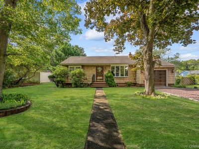 362 W Woodside Avenue, Patchogue, NY, 11772