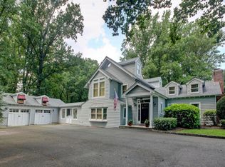 3 Laureen Ct, Middletown, NJ 07748