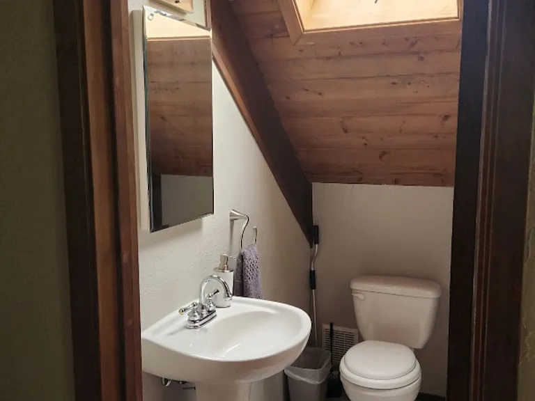 12418 Tannahill Dr — Photo 16