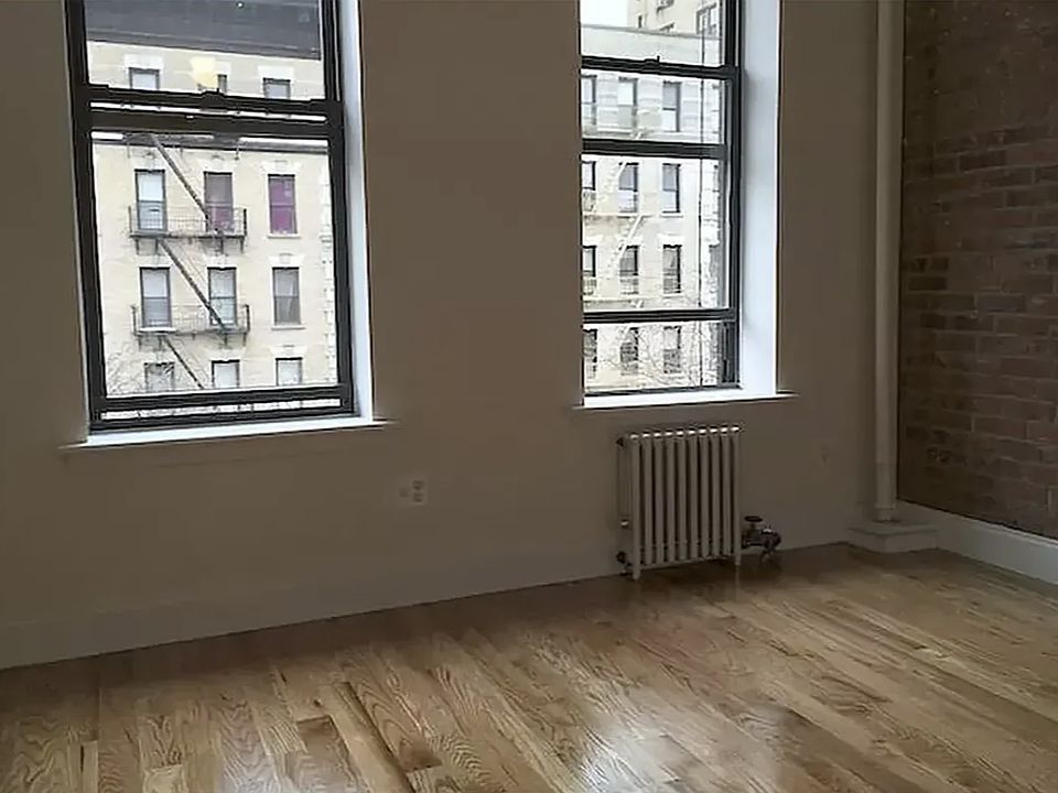 2nd image of 175 W 107th St APT 7A