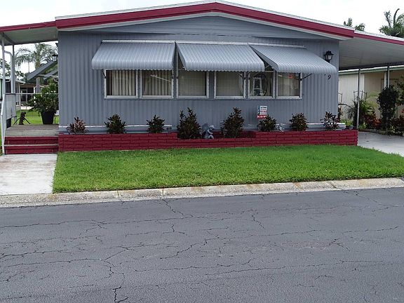 2nd image of 279 Coconut St #279