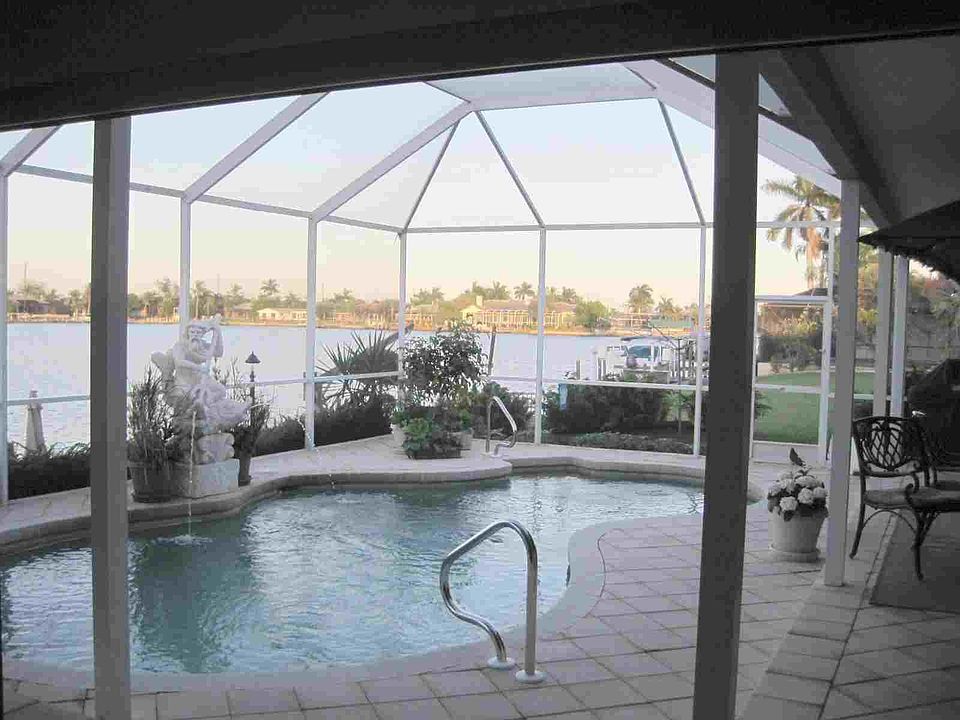 1st image of 701 SW 49th Ln