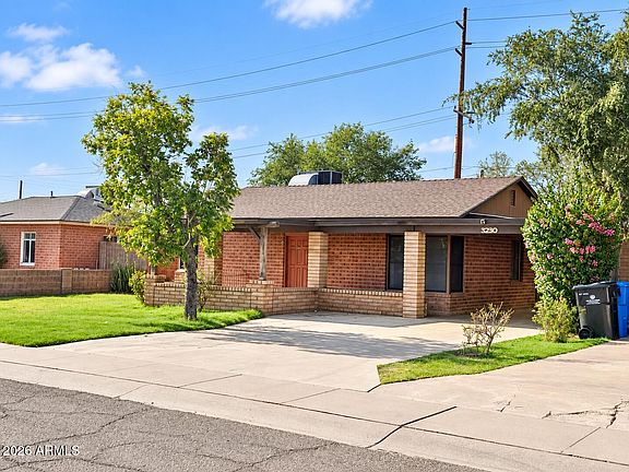 2nd image of 3230 E MCKINLEY Street