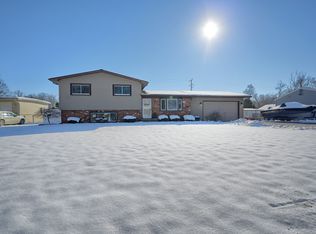 43721 Burtrig Rd, Van Buren Township, MI 48111