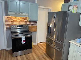 18 Lawton St, Torrington, CT 06790