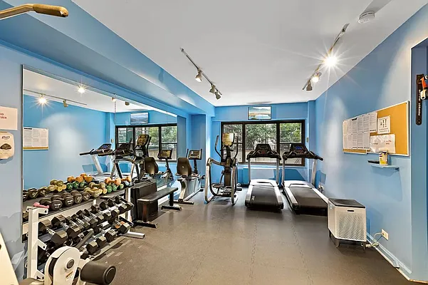 Rented by Douglas Elliman | media 14