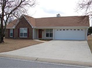 100 Ashlund Dr, Centerville, GA 31028