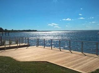 4 Fales Rd, Bristol, RI 02809