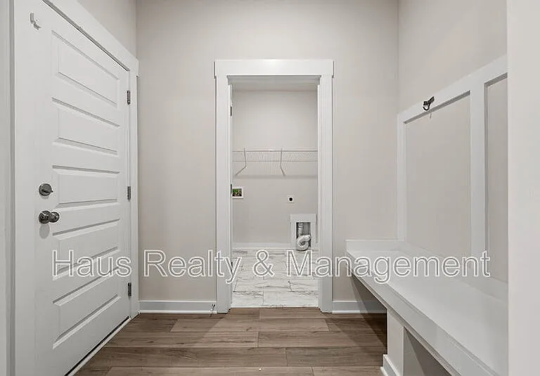 1145 Ross Farms Blvd — Photo 16