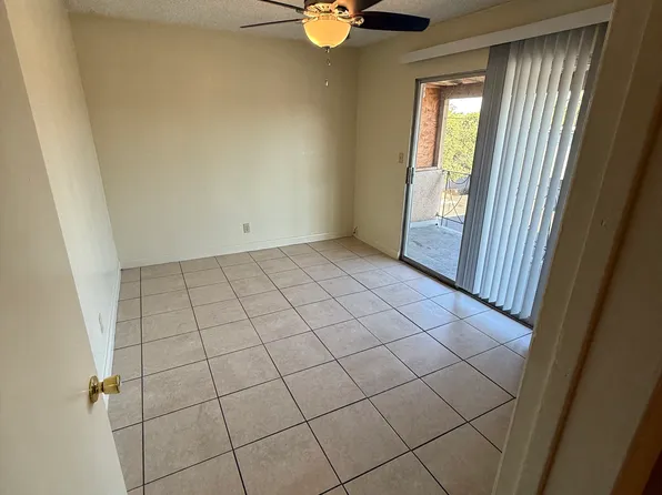 270 Amber Ct APT 23, Upland, CA 91786