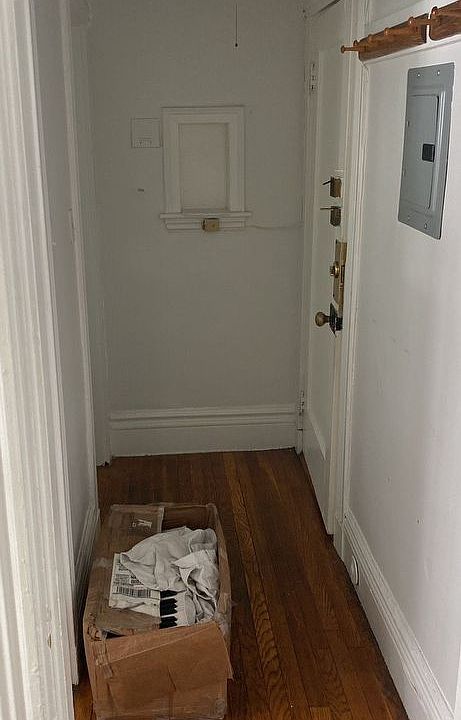 2nd image of 1111A Commonwealth Ave #1111-039