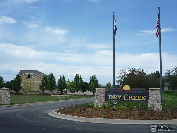 3rd image of 328 Newaygo Ct