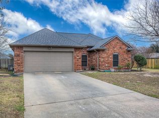 6911 Gold St, Greenville, TX