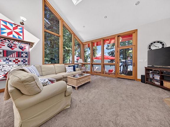 5th image of 1254 Peninsula Dr