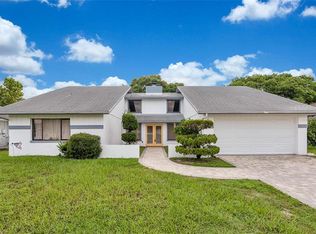 8339 Broken Willow Ln, Port Richey, FL 34668