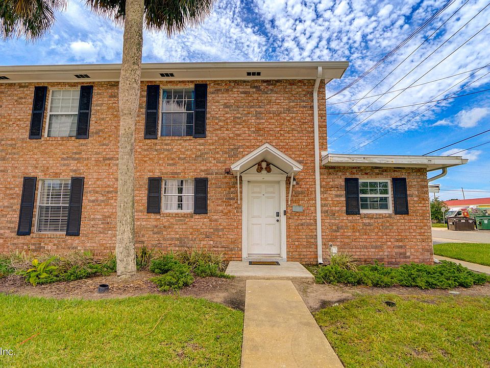1st image of 405 FLAGLER Boulevard #1A