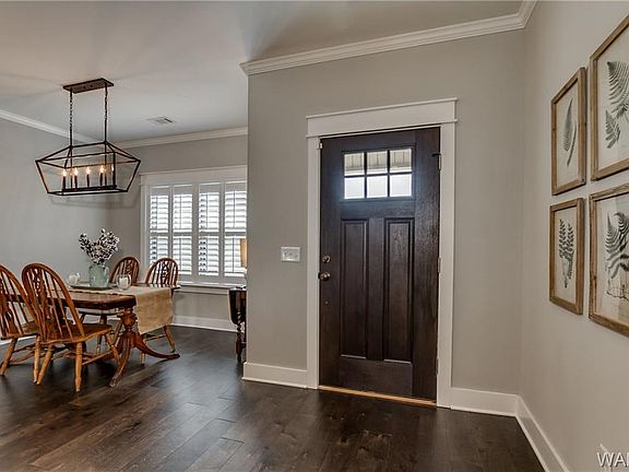 5th image of 13845 Hemlock Dr