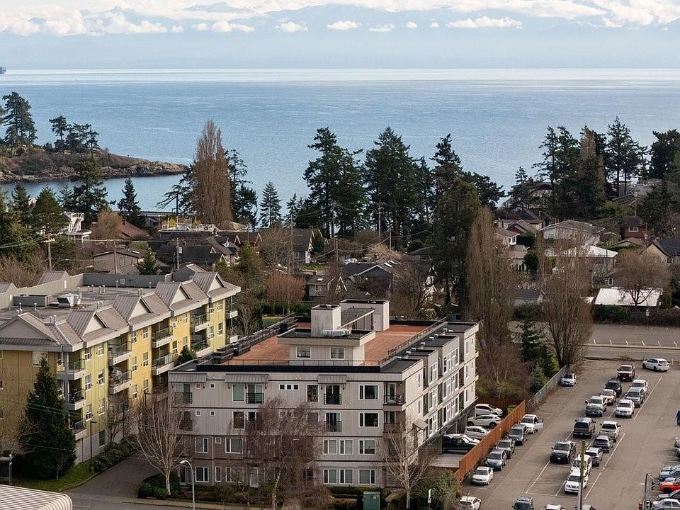 1st image of 1405 Esquimalt Rd #204