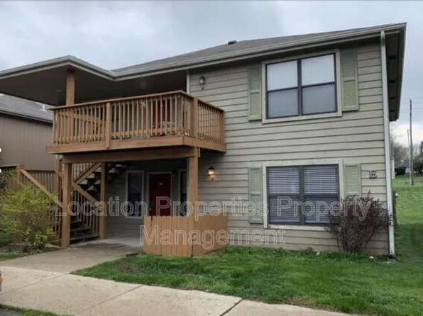 950 Monterey Way, Lawrence, KS