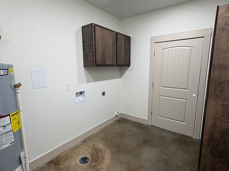 431 Private Road 6047 — Photo 7