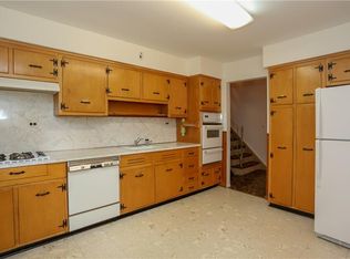 4 Dwight Ave, Spring Valley, NY 10977