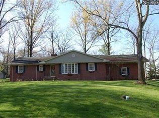 278 Meadowview Rd, Northfield, OH 44067