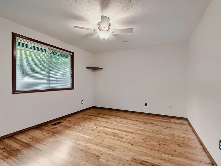 7634 SE Taggart Ct — Photo 11