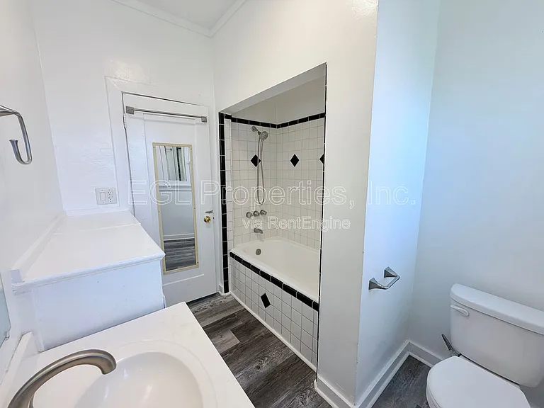 804 N Forest Ave — Photo 14