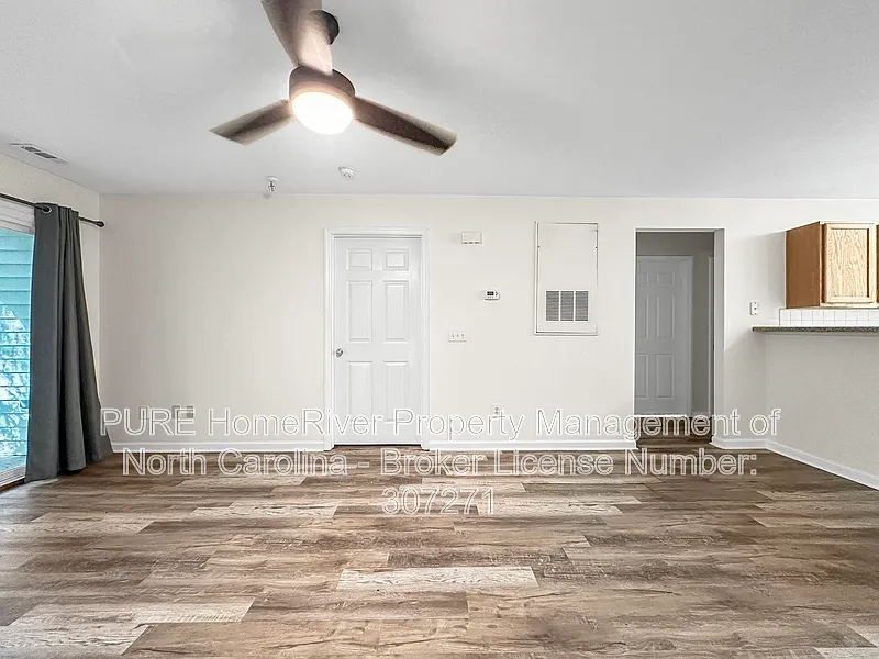 2 bed, 2.0 bath, 935 sqft, $1,475 — Photo 4