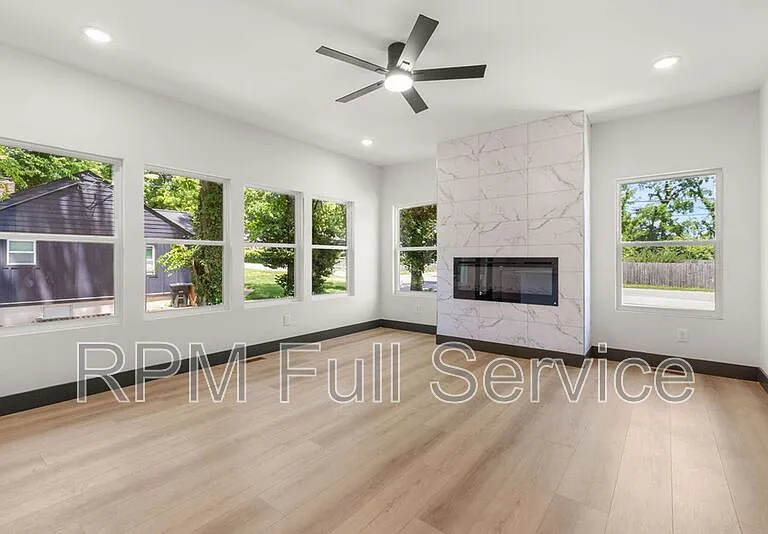 2400 Buchanan St #2400B — Photo 6