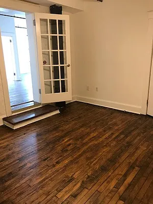 Rented by Kew Forest Realty Inc | media 20