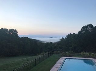 20 Hilltop Rd, Katonah, NY 10536