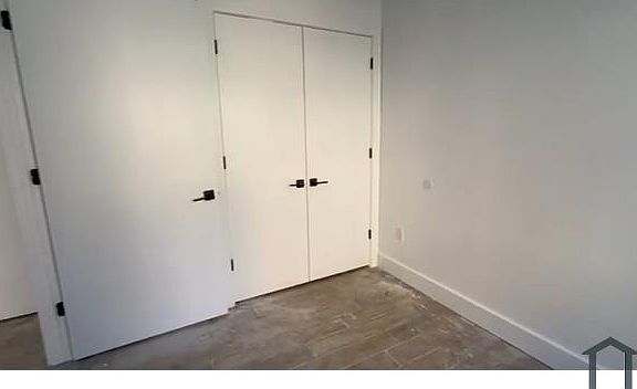 3rd image of 354 E 194th St #2E