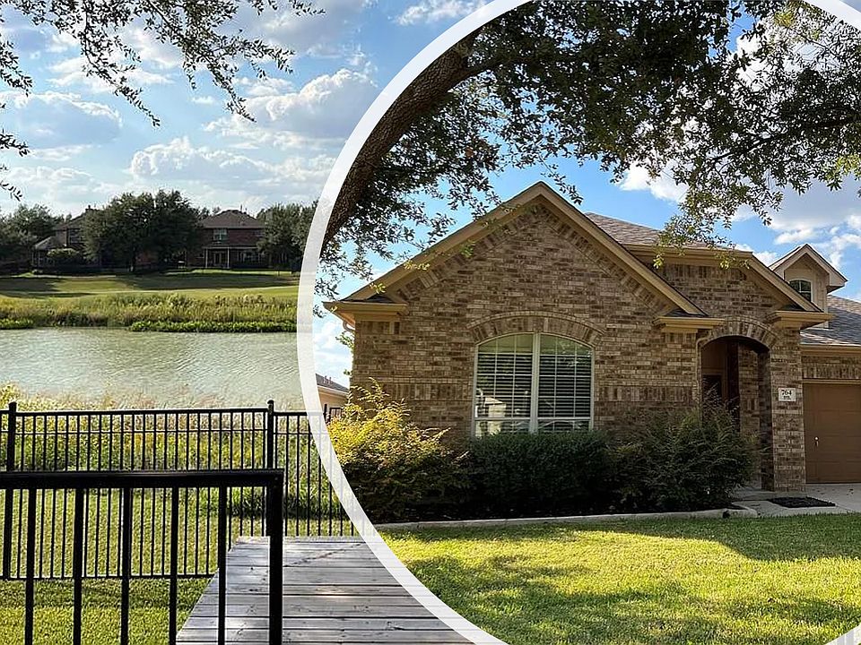 Front exterior & backyard with water and golf course views.