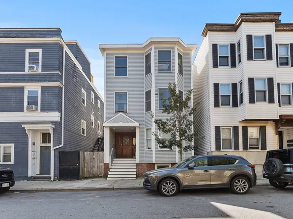 843 E 2nd St #2, South Boston, MA 02127