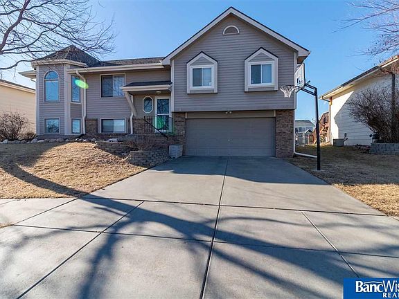2nd image of 1605 SW 31st St