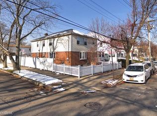 7646 162nd St, Fresh Meadows, NY 11366